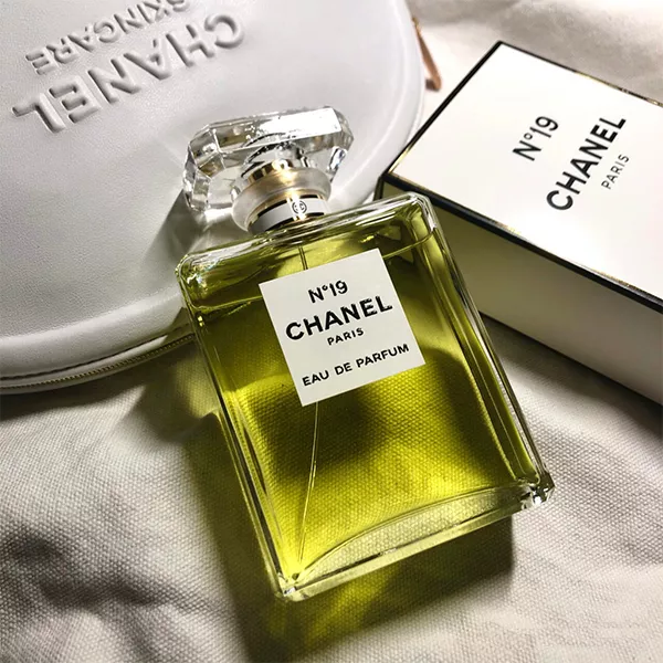 Chanel №19 Парфюмерная вода 100 мл 2