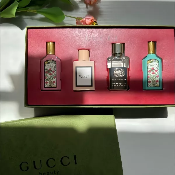 Парфюмерный набор gucci beauty 6x5ml 2