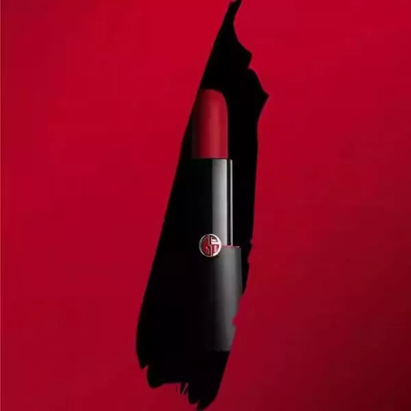 GIORGIO ARMANI Губная помада Lip Power 4г