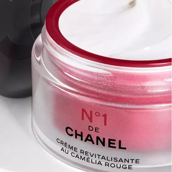 Chanel №1 Крем с красной камелией 50 мл 3