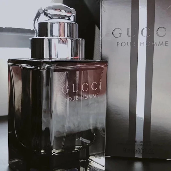 Gucci Classic Туалетная вода для мужчин с одноименным названием 90 мл 1