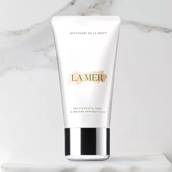 La Mer The Essence Foaming Cleanser Очищающая пенка для лица 125мл 2