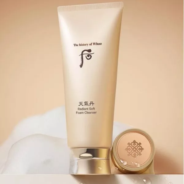 The History Of Whoo Radiant Soft Foam Cleanser 150мл, Увлажняющая, омолаживающая пенка для умывания с женьшенем 150мл